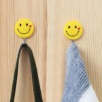 set de 4 crochets adhesifs motif emoji – Image 8