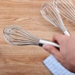 Batteur manuel en acier